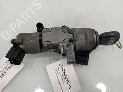 Used Ignition barrel TOYOTA AVENSIS Saloon (_T25_) 2.0 D-4D (CDT250_, CDT250R) (116 hp) 12534567