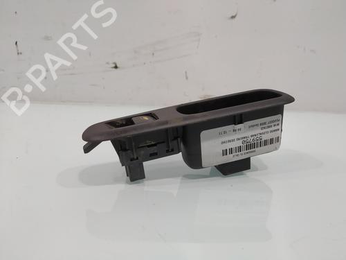 Used Right rear window switch PEUGEOT 3008 I MPV (0U_) 1.6 HDi (109 hp) 31653047