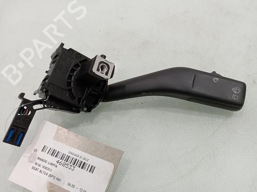 Used Steering column stalk SEAT ALTEA (5P1) [2004-2015]  15824348