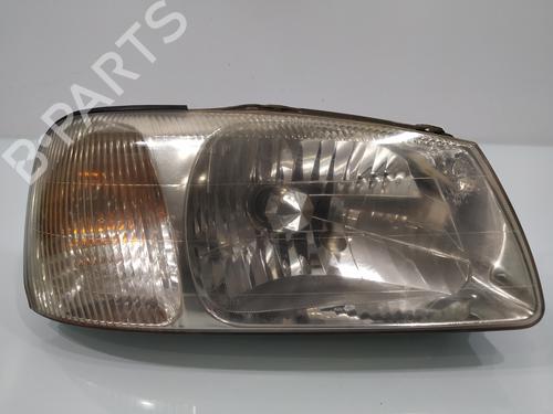 Used Right headlight HYUNDAI ACCENT II (LC) 1.3 (86 hp) 24815513