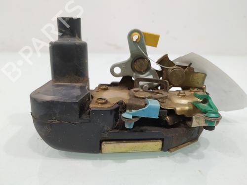 Venstre fortil lås CHRYSLER VOYAGER / GRAND VOYAGER III (GS_, NS_) 2.5 TD (116 hp) 32323298