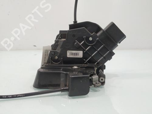 Højre bagtil lås Højre bagtil lås VOLVO V50 (545) D2 (114 hp) 33037291 33037291