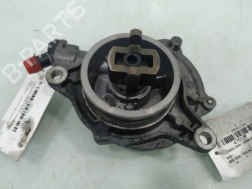 Used Vacuum pump BMW 1 (E87) 118 d (122 hp) 18294020