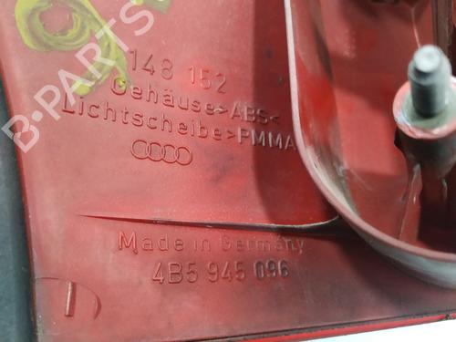 Right taillight AUDI A6 C5 (4B2) 2.5 TDI | BP17235161C35 