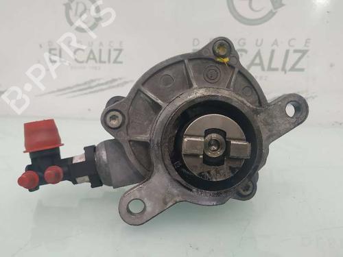 Used Vacuum pump RENAULT VEL SATIS (BJ0_) 2.2 dCi (BJ0E, BJ0F, BJ0G, BJ0H) (140 hp) 8089635