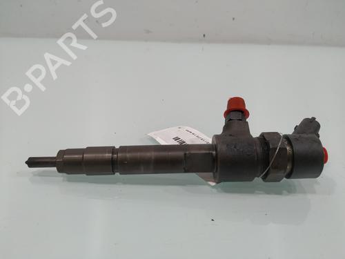 Used Injector FIAT STILO (192_) 1.9 JTD (192_XE1A) (115 hp) 28196001
