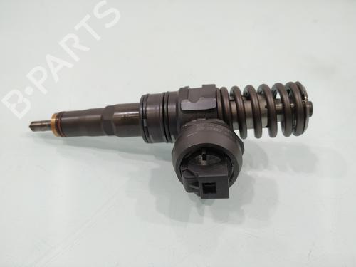 Injector SKODA OCTAVIA I (1U2) 1.9 TDI | BP31352593M100 