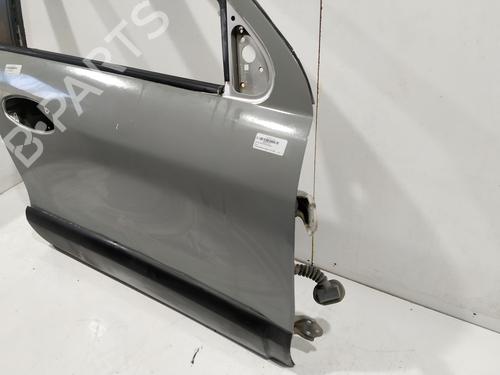Right front door HYUNDAI SANTA FÉ I (SM) 2.0 CRDi | BP15838905C3