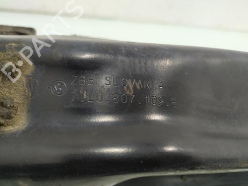 Front bumper reinforcement VW TOUAREG (7LA, 7L6, 7L7) 2.5 R5 TDI | BP18472822C109 