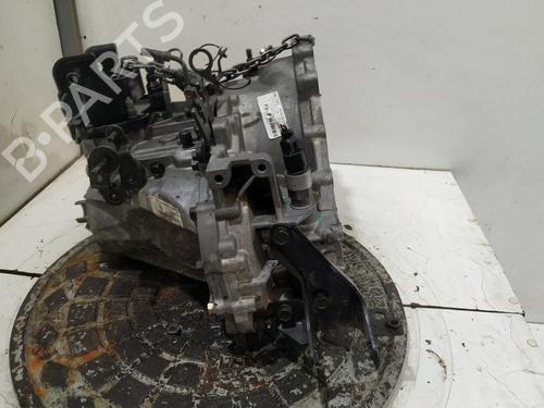Gearbox KIA CERATO I Saloon (LD) 2.0 CRDi | BP28036045M3 