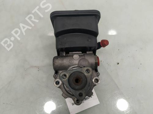 Used Steering pump BMW 3 (E46) 320 d (136 hp) 9558082