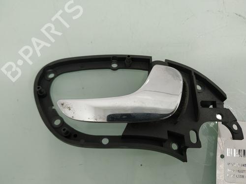 Rear right interior door handle SEAT LEON (1M1) 1.9 TDI (110 hp) 1M0837114 |