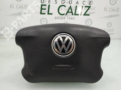 Used Driver airbag Driver airbag VW PASSAT B5.5 (3B3) 1.9 TDI (101 hp) 8186053 8186053