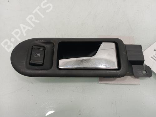 Used Front right interior door handle VW GOLF IV (1J1) 1.6 16V (105 hp) 13416388