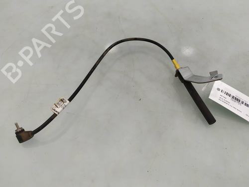 Used Antenna/Base KIA SORENTO I (JC) 2.5 CRDi (170 hp) 14030465