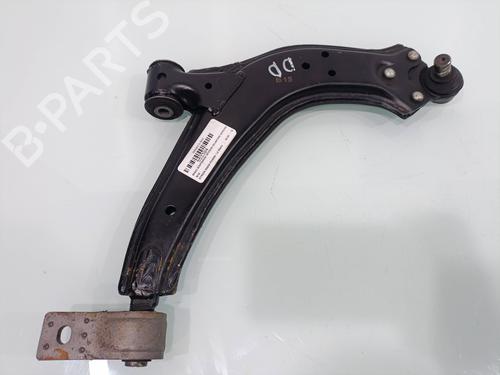 Used Right front suspension arm CITROËN XSARA PICASSO (N68) 1.6 (95 hp) 30833339