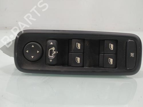 Przełącznik szyby przedniej lewej LANCIA PHEDRA (179_) 2.0 D Multijet (179.AXL1B, 179.BXL1B) 14996390XT |