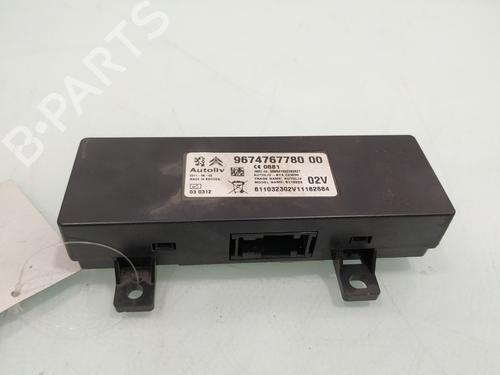 Used Electronic module CITROËN DS4 (NX_) 1.6 HDi 110 (112 hp) 15374897