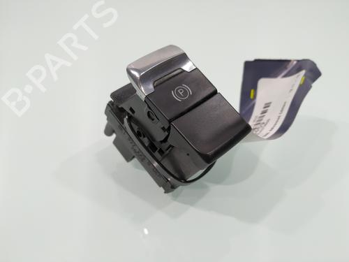 Used Electric handbrake AUDI A4 B8 (8K2) 2.0 TDI (143 hp) 24124050