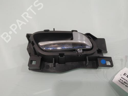 Used Front right interior door handle PEUGEOT 407 (6D_) 2.0 HDi 135 (6DRHRH, 6DRHRE, 6DRHRG, 6DRHRJ) (136 hp) 27731115