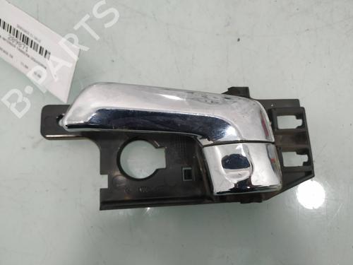 Used Rear left interior door handle Rear left interior door handle KIA SPORTAGE II (JE_, KM_) 2.0 CRDi 4WD (113 hp) 8095763 8095763