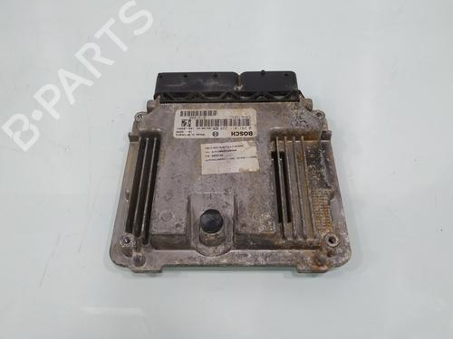 Used Engine control unit (ECU) Engine control unit (ECU) IVECO DAILY III Van [1999-2009] 33852128 33852128