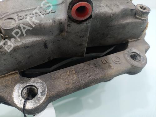 Right front brake caliper MERCEDES-BENZ E-CLASS (W211) E 320 CDI (211.026) | BP36142556M104 - Image 4