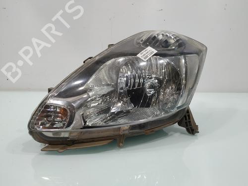 Used Left headlight DAIHATSU SIRION (M3_) 1.0 (M300) (70 hp) 28191606