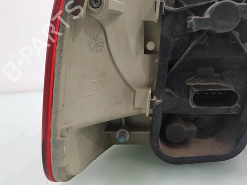 Right taillight VW TOUAREG (7LA, 7L6, 7L7) 2.5 R5 TDI | BP8404532C35 