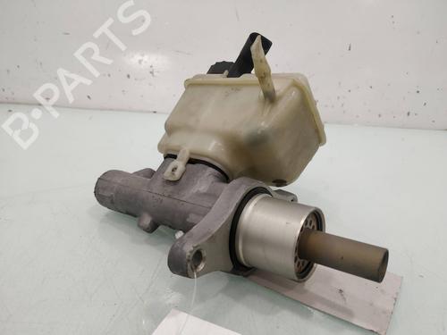 Used Brake master cylinder AUDI A3 (8P1) 2.0 TFSI quattro (200 hp) 13570199
