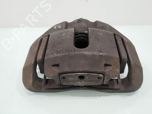 Høyre bremsekaliper foran BMW 7 (E65, E66, E67) 730 Ld (231 hp) 31331038