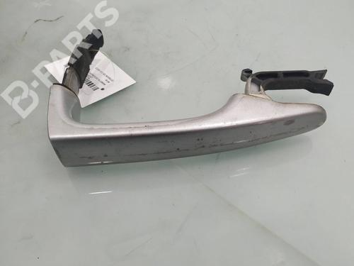 Used Front right exterior door handle Front right exterior door handle CITROËN C8 (EA_, EB_) 2.0 HDi (109 hp) 9717598 9717598