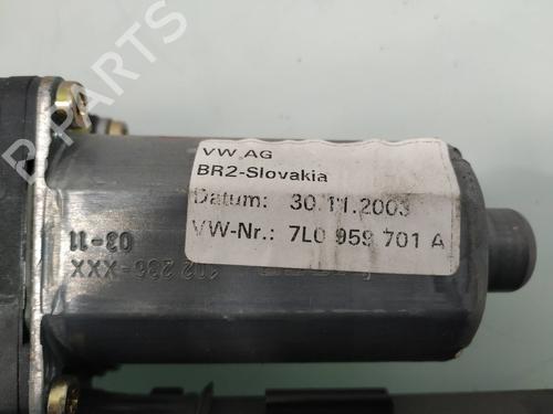Left front window motor VW TOUAREG (7LA, 7L6, 7L7) 2.5 R5 TDI | BP8684495E21 