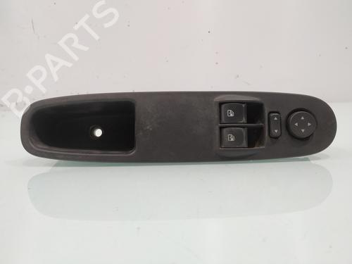 Used Left front window switch FIAT PUNTO EVO (199_) [2008-2026]  32323306
