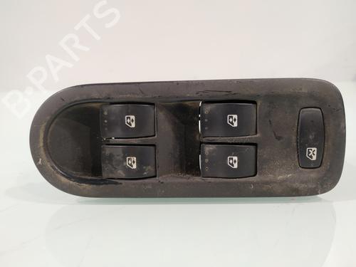 Used Left front window switch RENAULT MEGANE II Saloon (LM0/1_) [2003-2025]  8084817
