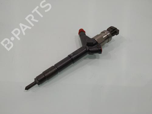 Używane Wtryskiwacz NISSAN PRIMERA (P12) [2002-2025]  30724313