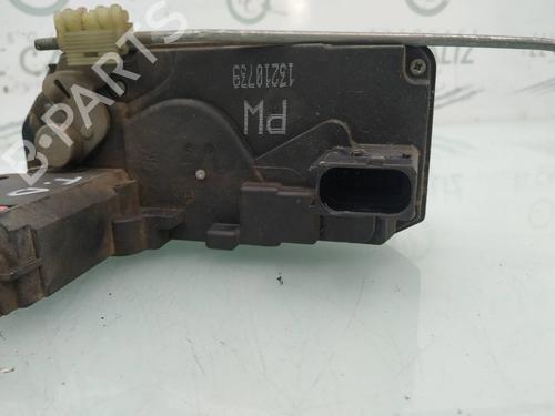 Used Rear right lock OPEL ZAFIRA / ZAFIRA FAMILY B (A05) [2005-2019]  8095196