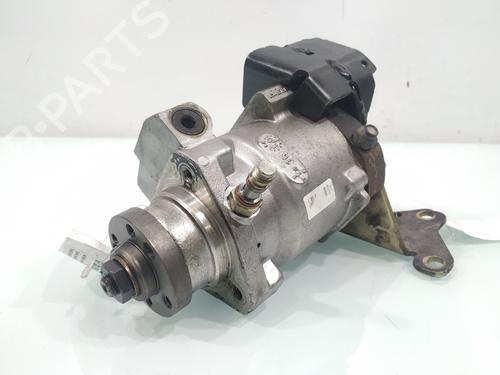 Used Injection pump FORD MONDEO III Saloon (B4Y) 2.0 16V TDDi / TDCi (115 hp) 26330642