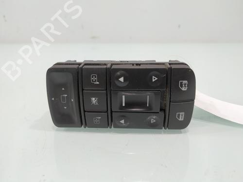 Used Left front window switch OPEL VECTRA C (Z02) 1.9 CDTI (F69) (120 hp) 31267602
