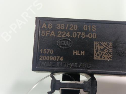 Antenne/Base AUDI A3 Sportback (8YA, 8YF) 35 TDI | BP33440745C140  - Image 5