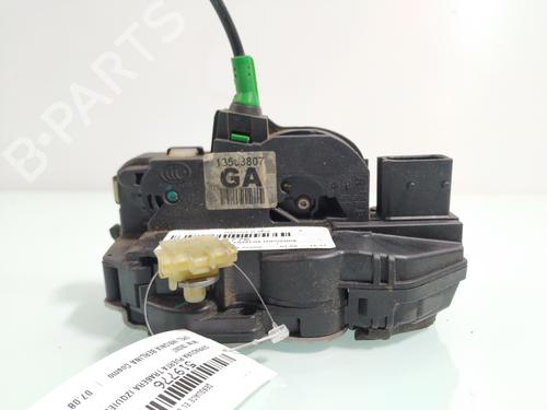 Used Rear left lock OPEL INSIGNIA A (G09) [2008-2017]  25717085