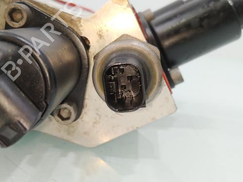 Brake master cylinder BMW 7 (E65, E66, E67) 730 Ld | BP31321861M77