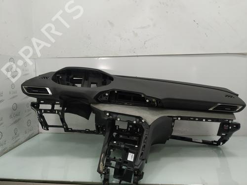 Dashboard PEUGEOT 5008 II (MC_, MJ_, MR_, M4_) 2.0 BlueHDi 180 (181 hp) 17622167