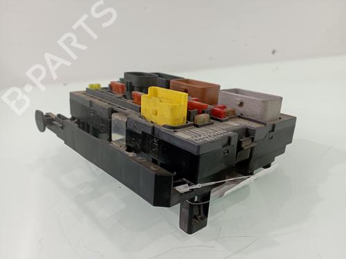 Fuse box CITROËN C4 Picasso I MPV (UD_)  | BP29582517E1 