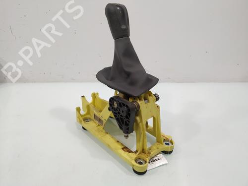 Levier de vitesses VOLVO V50 (545) D2 (114 hp) 32345397