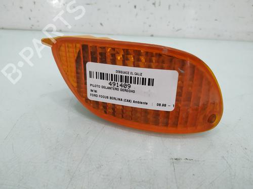 Used Right front indicator FORD FOCUS I (DAW, DBW) 1.8 Turbo DI / TDDi (90 hp) 19705523