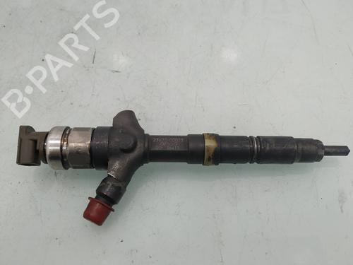 Used Injector TOYOTA COROLLA (_E12_) 2.0 D-4D (CDE120R, CDE120L_) (110 hp) 8121358