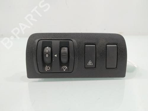 Used Switch RENAULT MEGANE III Hatchback (BZ0/1_, B3_) 1.5 dCi (BZ1G, BZ1W, BZ0R) (95 hp) 31887854