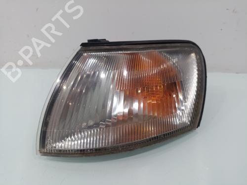 Clignotant avant gauche Clignotant avant gauche TOYOTA CARINA E VI (_T19_) 1.6 GLI (AT190) (107 hp) 35813862 35813862