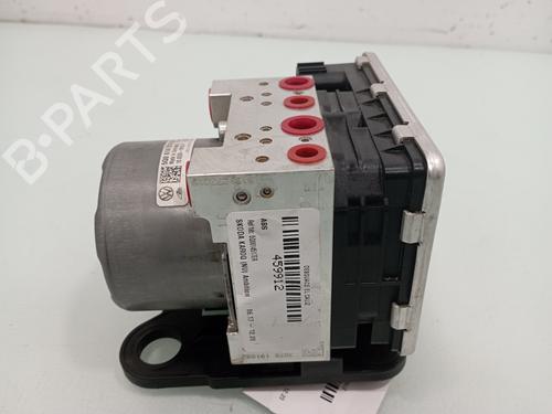 Used ABS pump SKODA KAROQ (NU7, ND7) 1.6 TDI (115 hp) 15768525